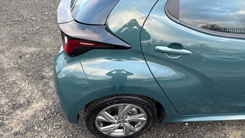 Toyota Yaris 1.5 Hybrid Icon 5dr CVT Hybrid Hatchback